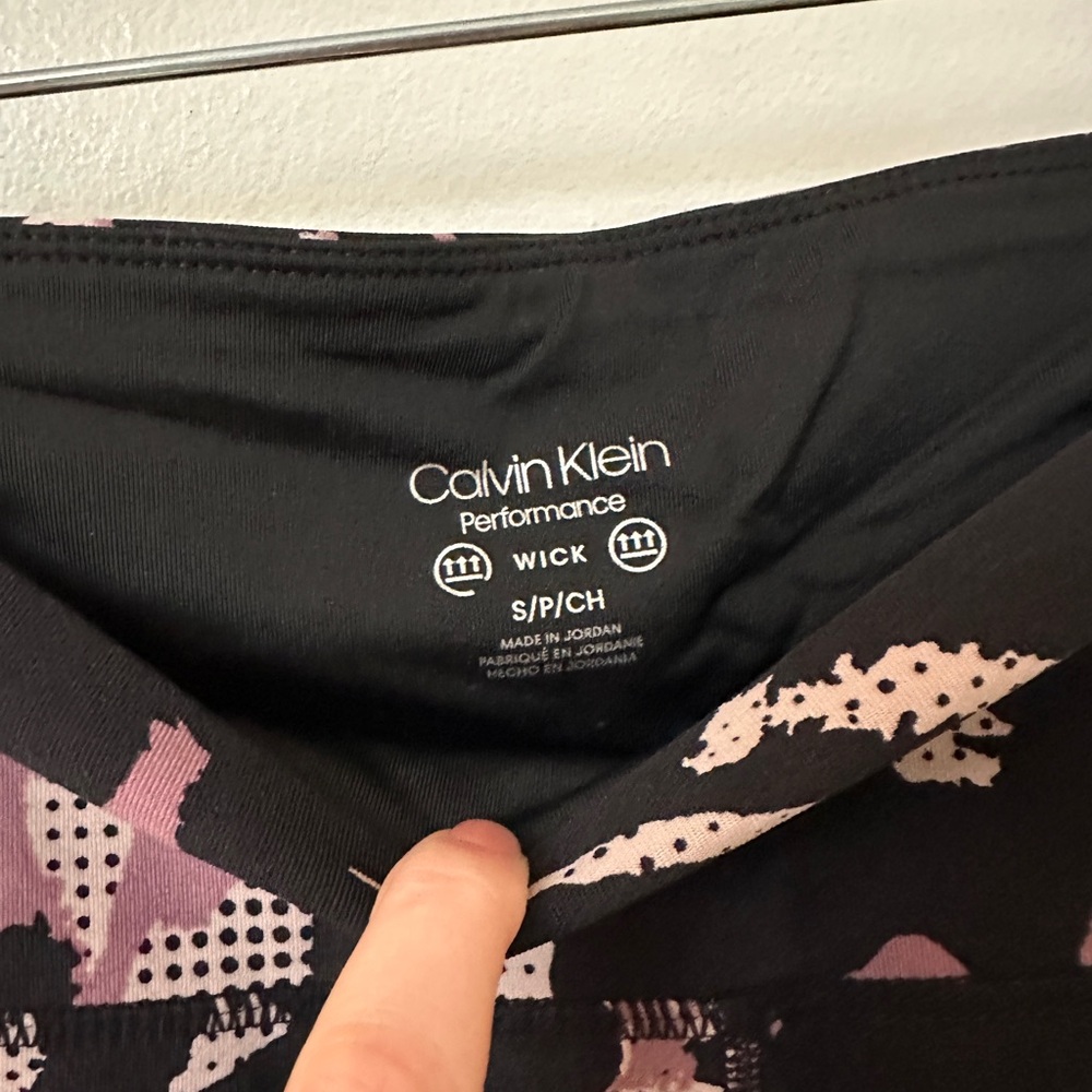 Calvin Klein Performance Athletic Set - Picture 7 of 8